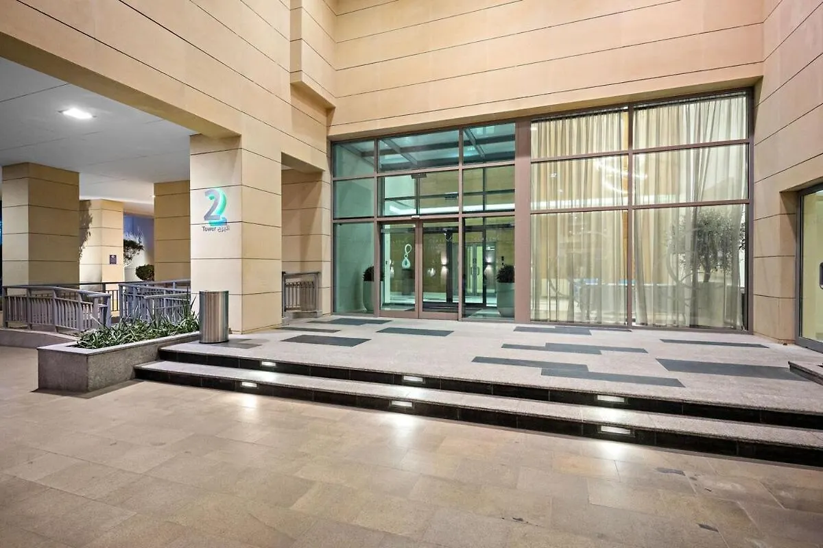 First Class 2Br Downtown Lively Getaway Dubai Apartment
