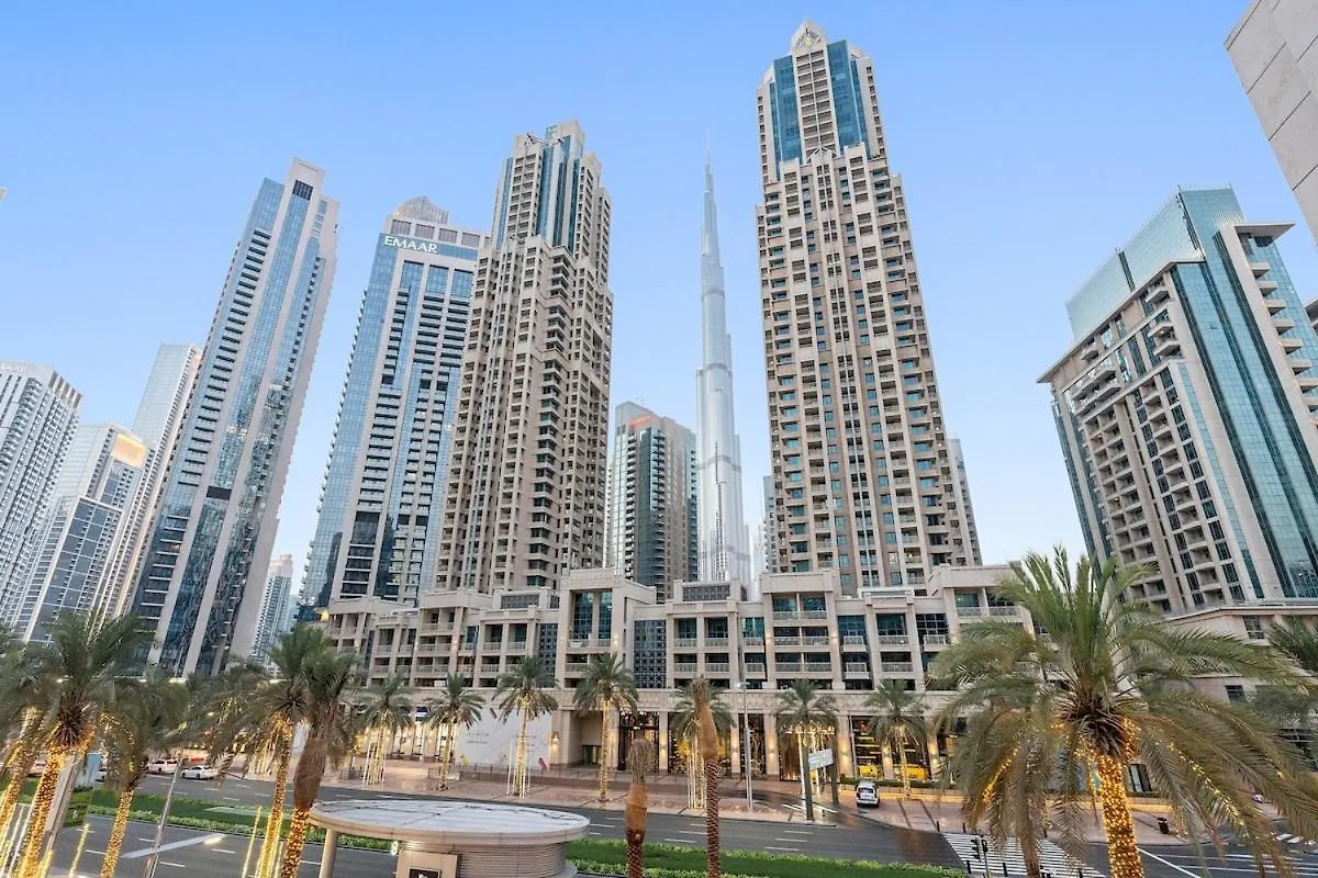 First Class 2Br Downtown Lively Getaway Dubai United Arab Emirates